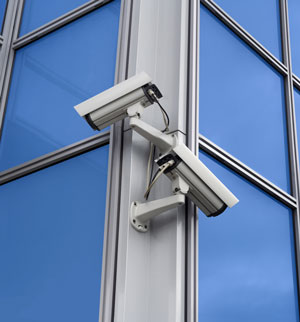Advantages of Installing a Doorbell with a Security Camera