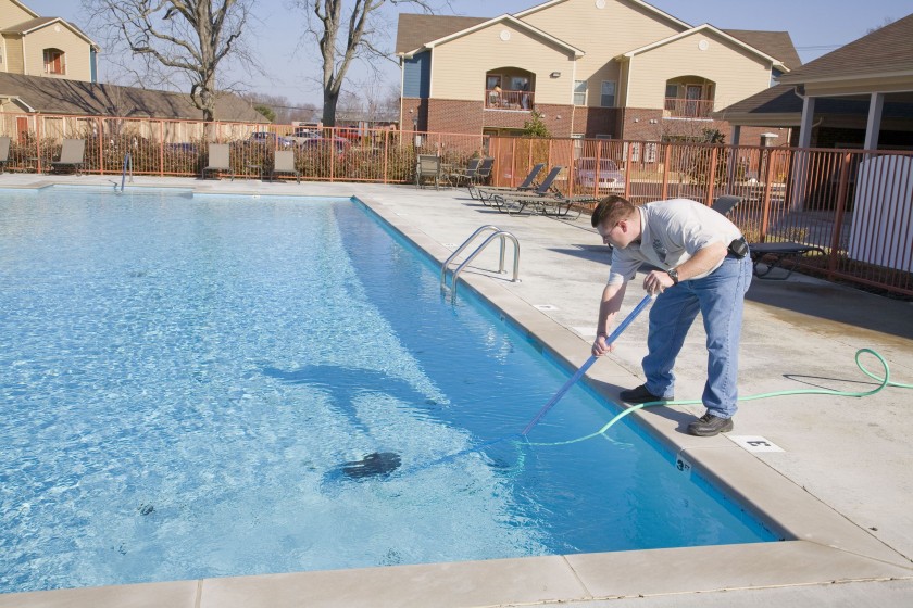 The Importance of Choosing the Right Custom Pool Builder
