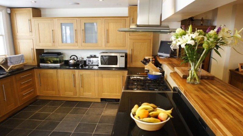 3 REASONS TO RENOVATE YOUR KITCHEN